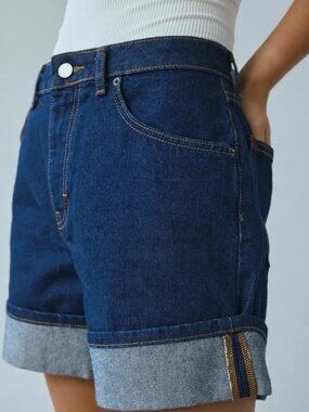 NWOT BDG Indie Mid-Rise Cuffed Denim Short